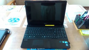 SONY VAIO PCG-71311N(VPCEB29FJ) Win10 起動しない