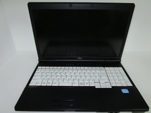 (中古PC) FUJITSU LIFEBOOK A561/D FMVA5NE6