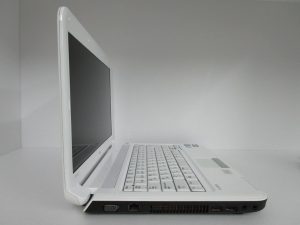 中古PC Lavie LE150/E