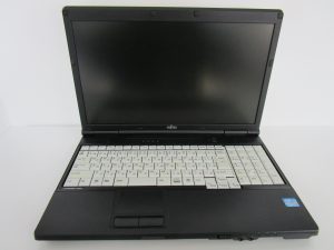 中古PC FUJITSU LIFEBOOK A572E(FMVNA6HE)