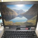 パソコン修理|都城市蓑原町|TOSHIBA dynabook Satellite K32V|ログイン（パスワード入力）画面が表示されない、HDDアクセスランプが点きっぱなし